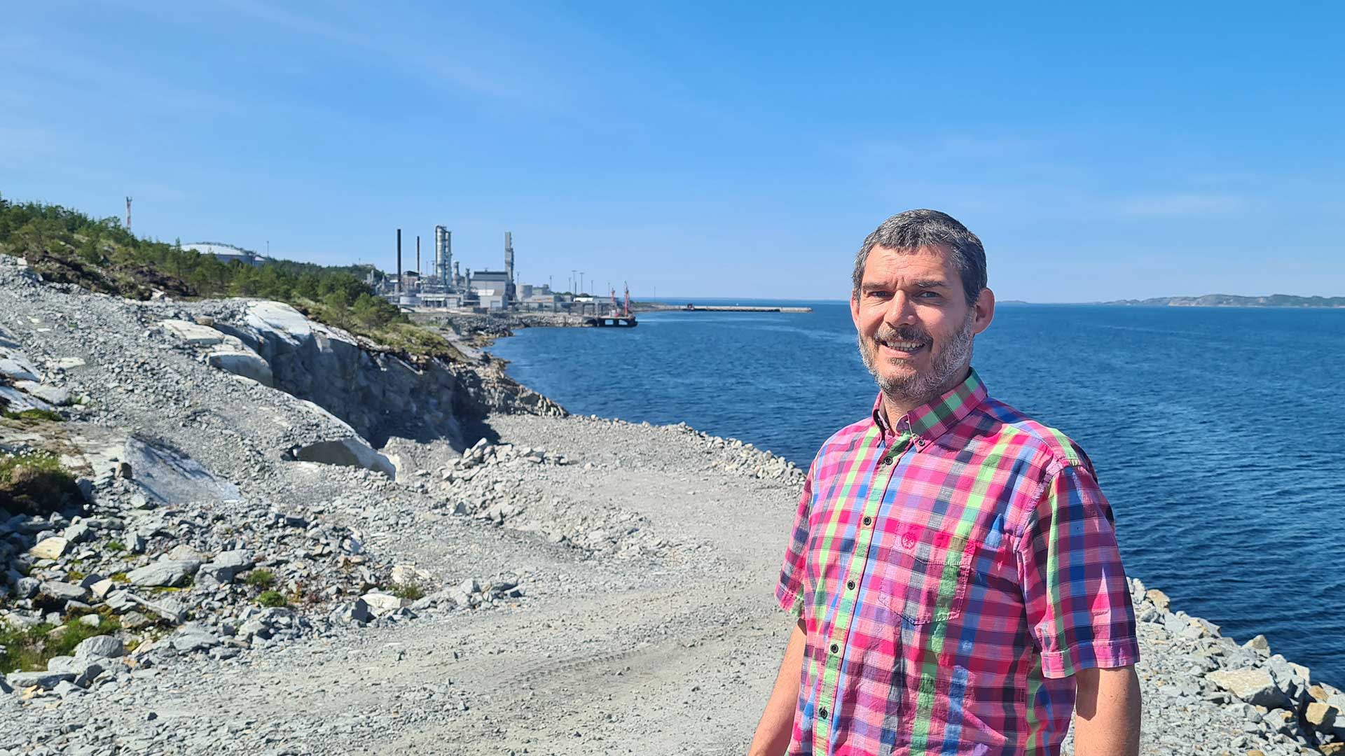 Norway’s Salfjord receives permit to farm salmon on land